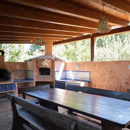 Premiere Immersa Nel A 别墅 卡斯泰卢佐